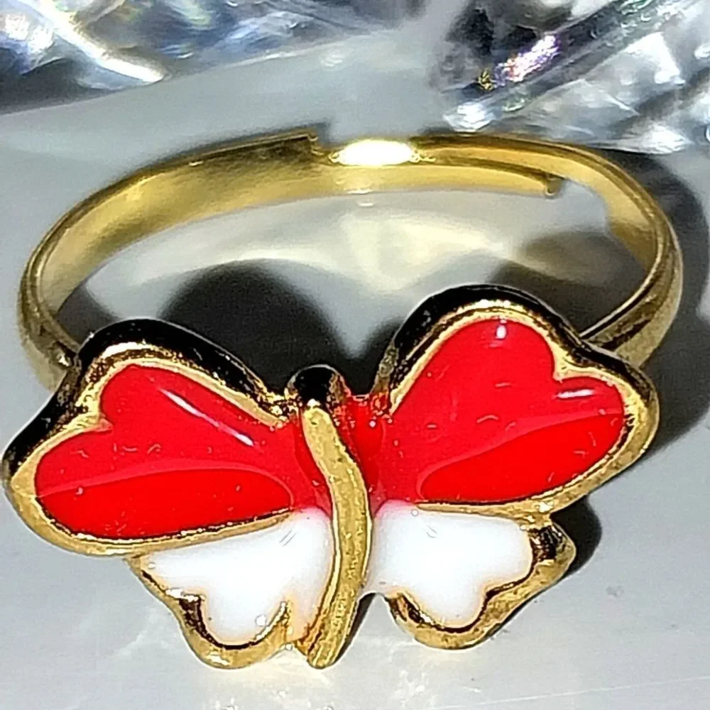 Super cute girls jeweled adjustable ring